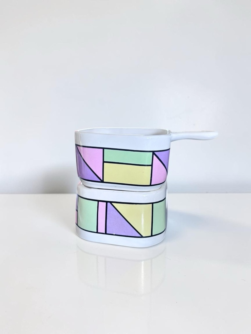 Memphis Style Fondue Pot Pastel Geometric Retro Kitchen Gift